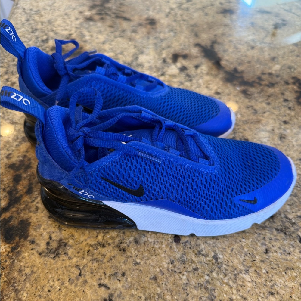 Nike Air Max 270 Sneakers